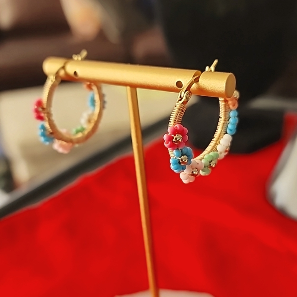 Delightful floral Earrings